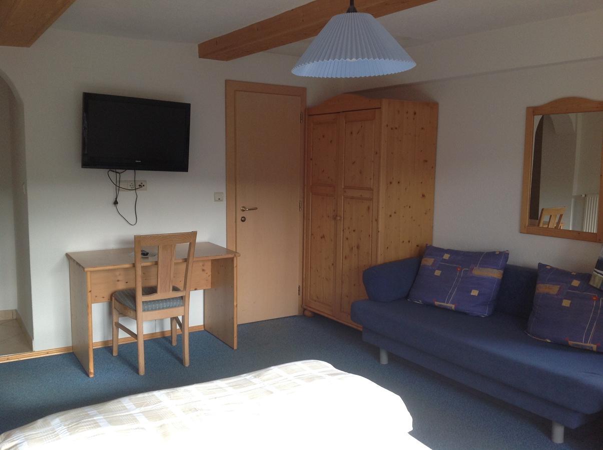 Pension Wirt Am Bach Terento Esterno foto